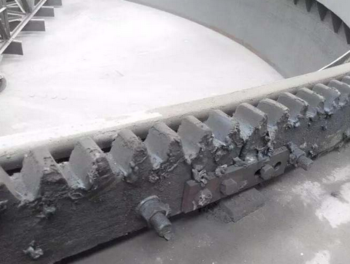 金兴矿山浓缩机传动方式分主要有三种